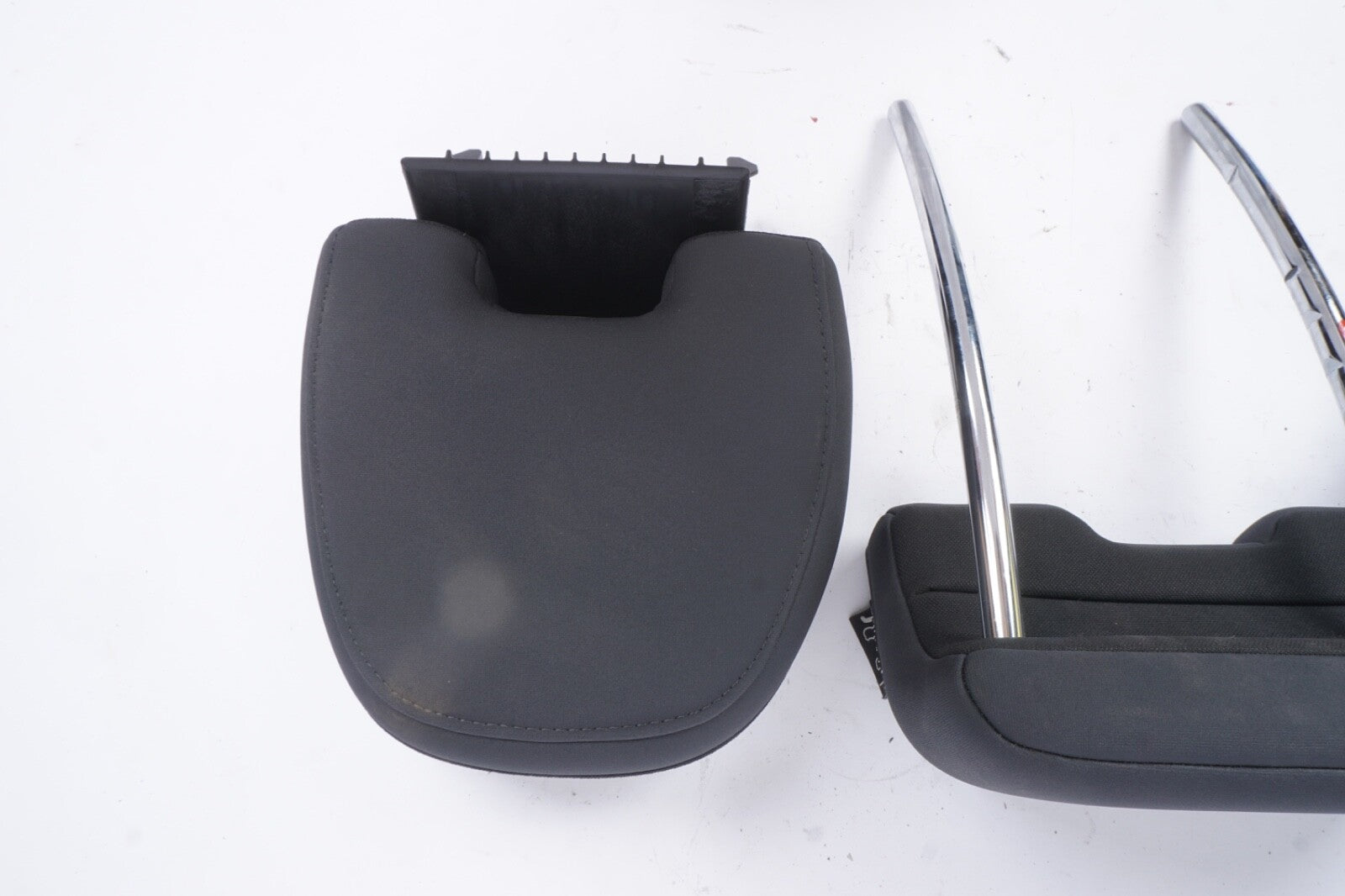 2021 2022 POLESTAR 2 RIGHT LEFT & CENTER REAR SEAT HEADREST SET OEM