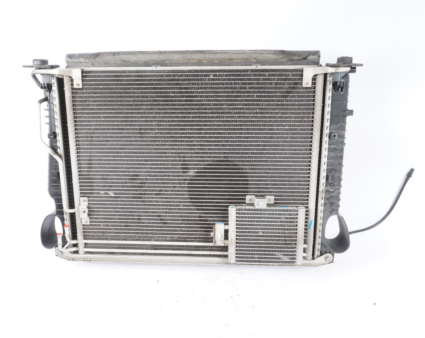 03-06 Mercedes SL500 Cooling Radiator A/C Condensor Oil Cooler OEM