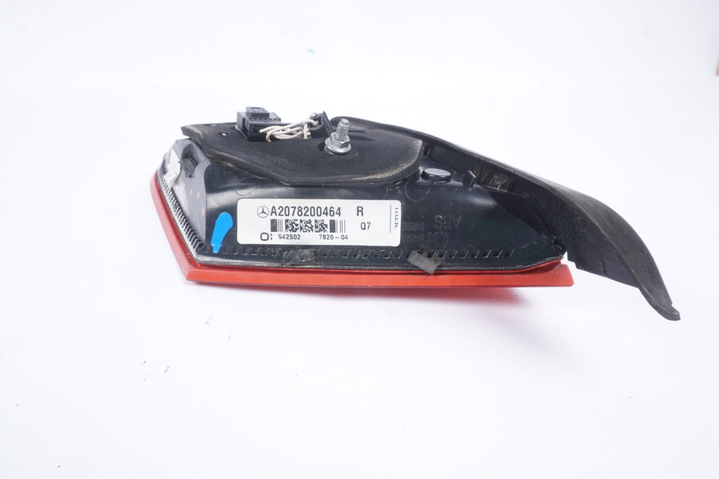 2011 - 2013 MERCEDES E550 E350 C207 RIGHT PASSENGER SIDE TRUNK TAIL LIGHT LAMP