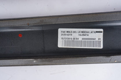 2012 - 2017 Fiat 500 Front Door Molding Left & Right OEM