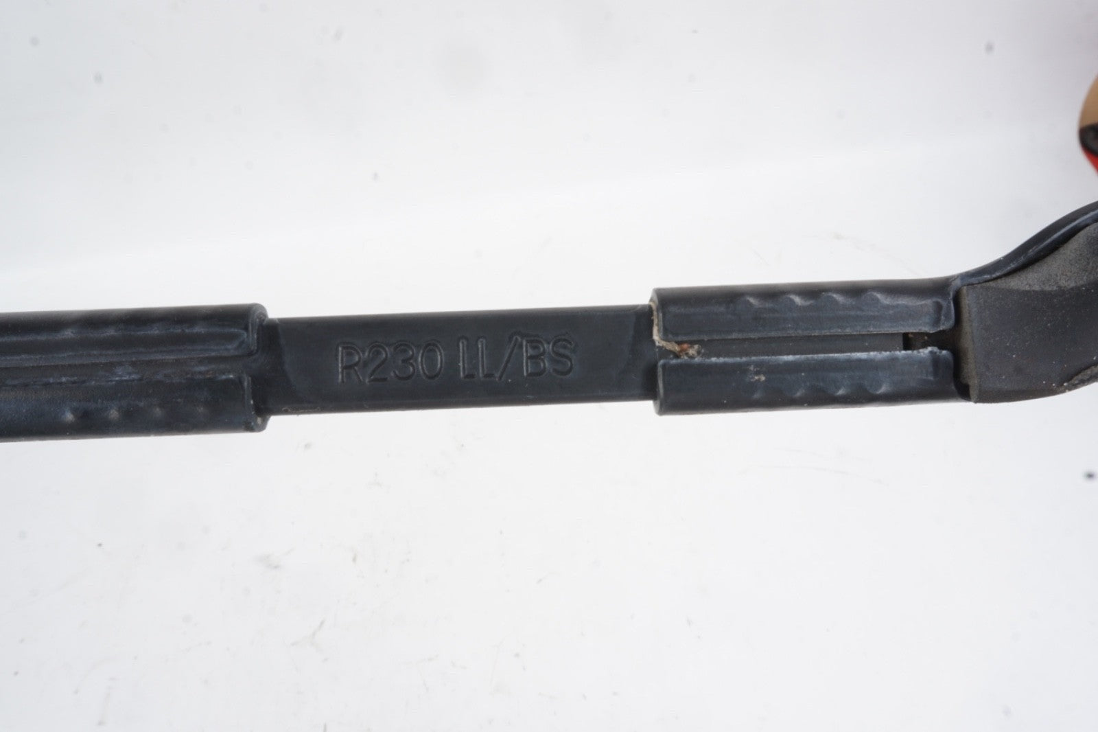 03-06 MERCEDES R230 SL500 FRONT RIGHT / LEFT WINDSHIELD WIPER ARM SET PAIR OEM