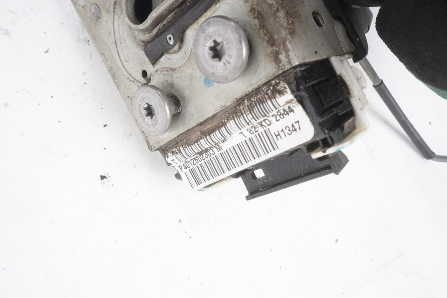2014 - 2019 Maserati Ghibli SQ4 Front Right Door Lock Latch OEM