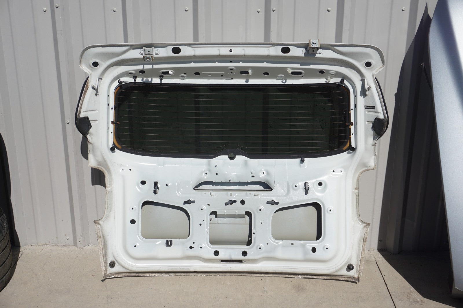 2015-2023 Jeep Renegade Tailgate Hatch Liftgate OEM