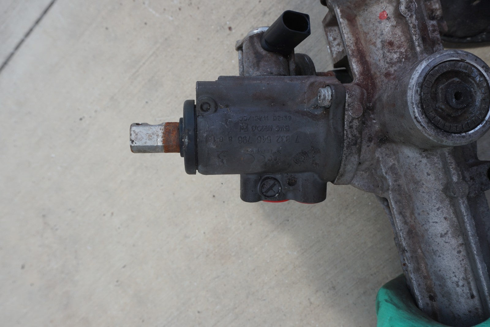 2011 - 2014 Audi A8 Quattro Power Steering Rack And Pinion OEM