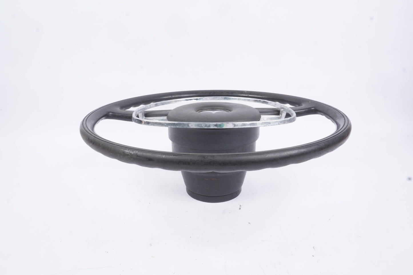 Mercedes w110 steering wheel Vintage  Black