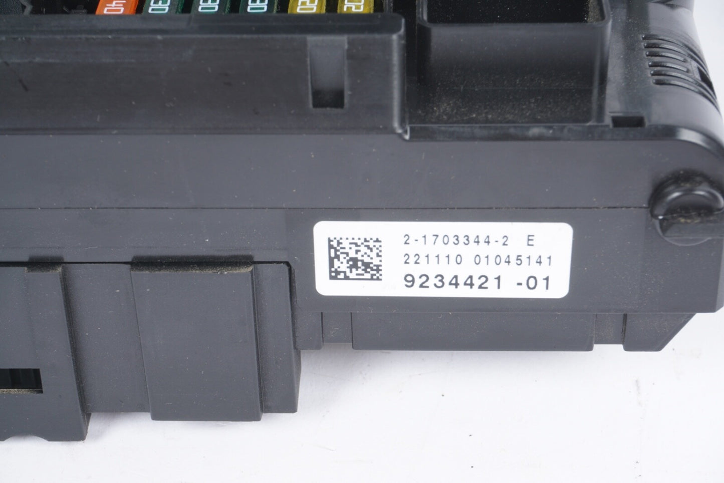 2011-2016 BMW F10 528i 535 550 Fuse Box With Computer Control Unit OEM 9234421