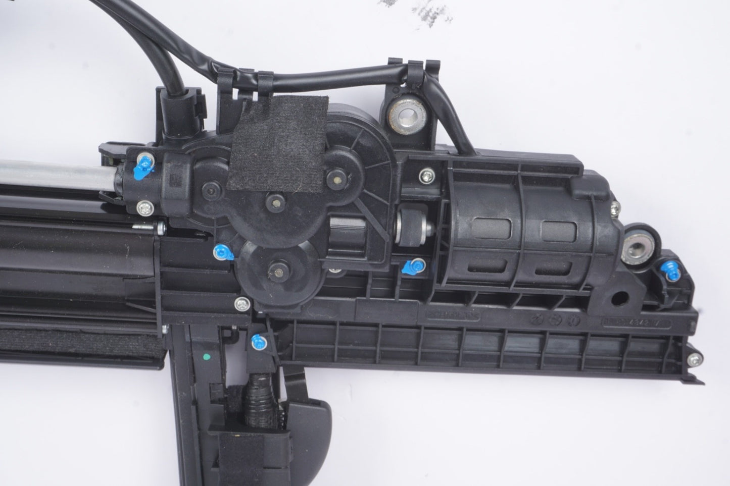 2014-2020 MERCEDES W222 S550 S560 LEFT DRIVE REAR DOOR SUNSHADE ROLLER MOTOR OEM