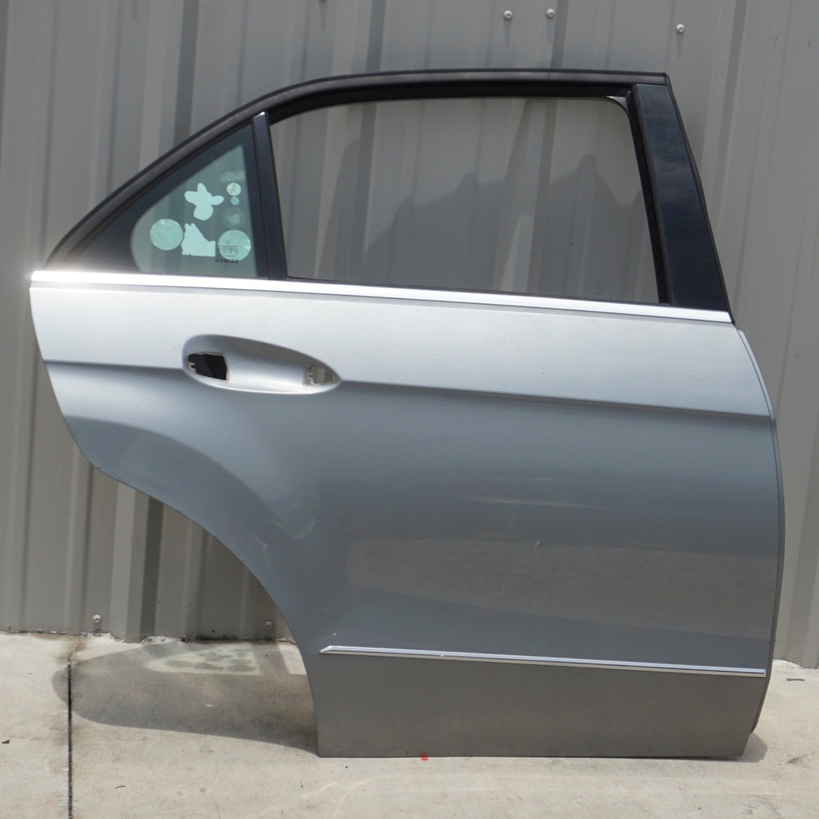 10-16 Mercedes W212 E350 E550 Sedan Rear Right Passenger Side Door Shell OEM