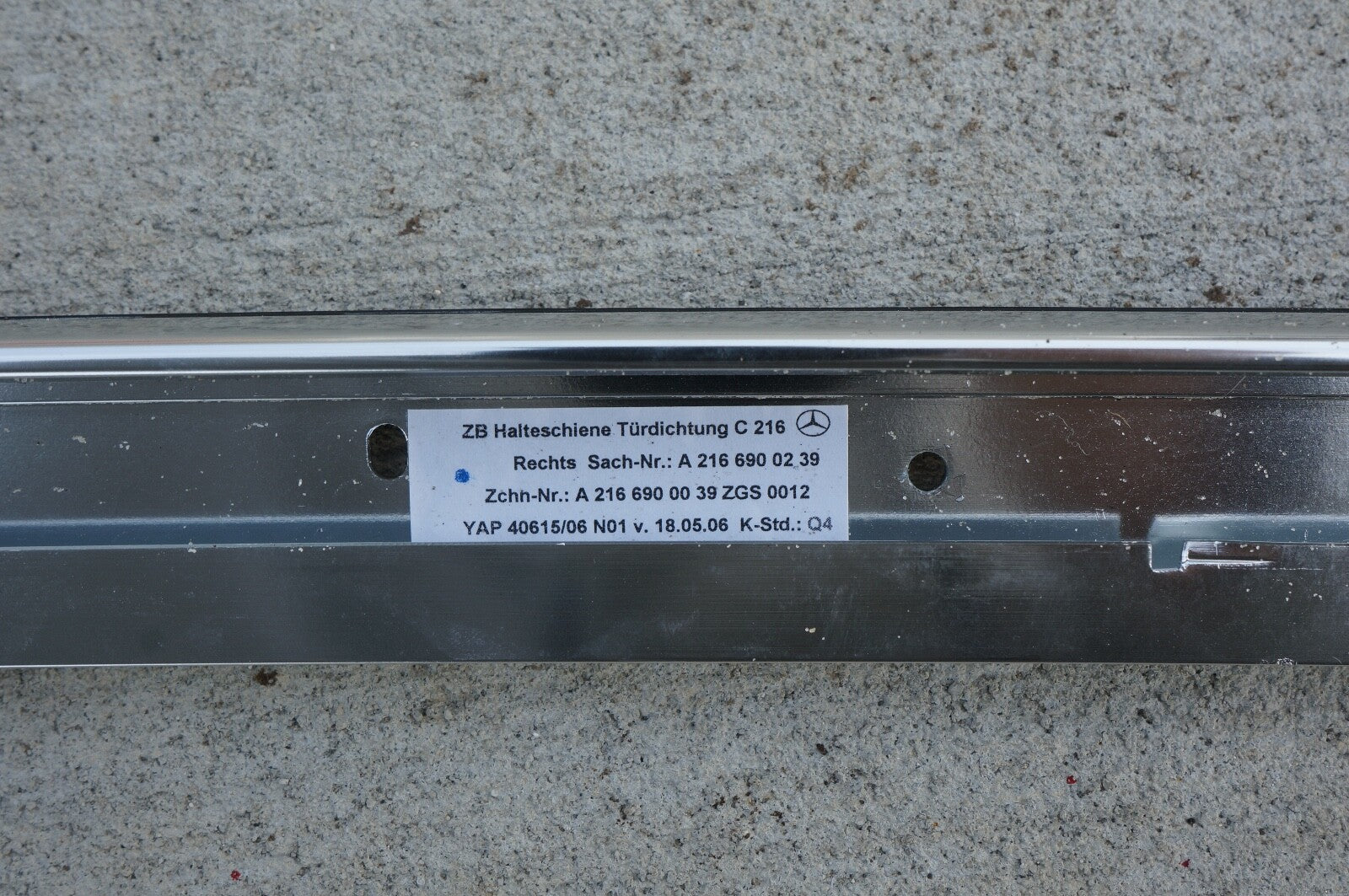 07-13 Mercedes W216 CL65 CL550 Roof Rail Door Upper Molding Trim Chrome RIGHT
