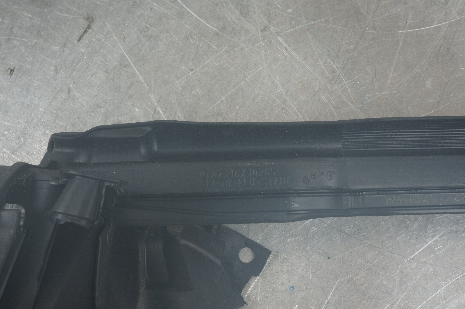 MERCEDES R231 SL-CLASS PASSENGER/RIGHT QUARTER VENT GLASS WINDOW WEATHER SEAL
