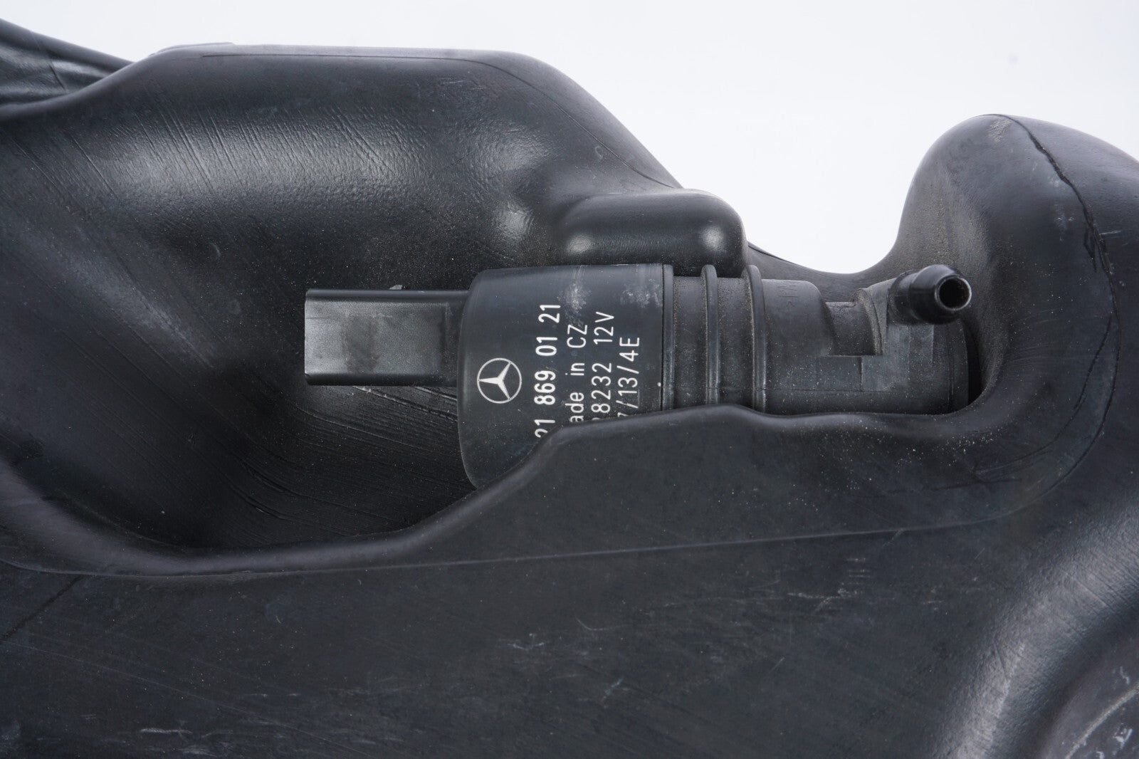 10-17 Mercedes W207 E350 E550 Headlight Windshield Washer Bottle Tank OEM