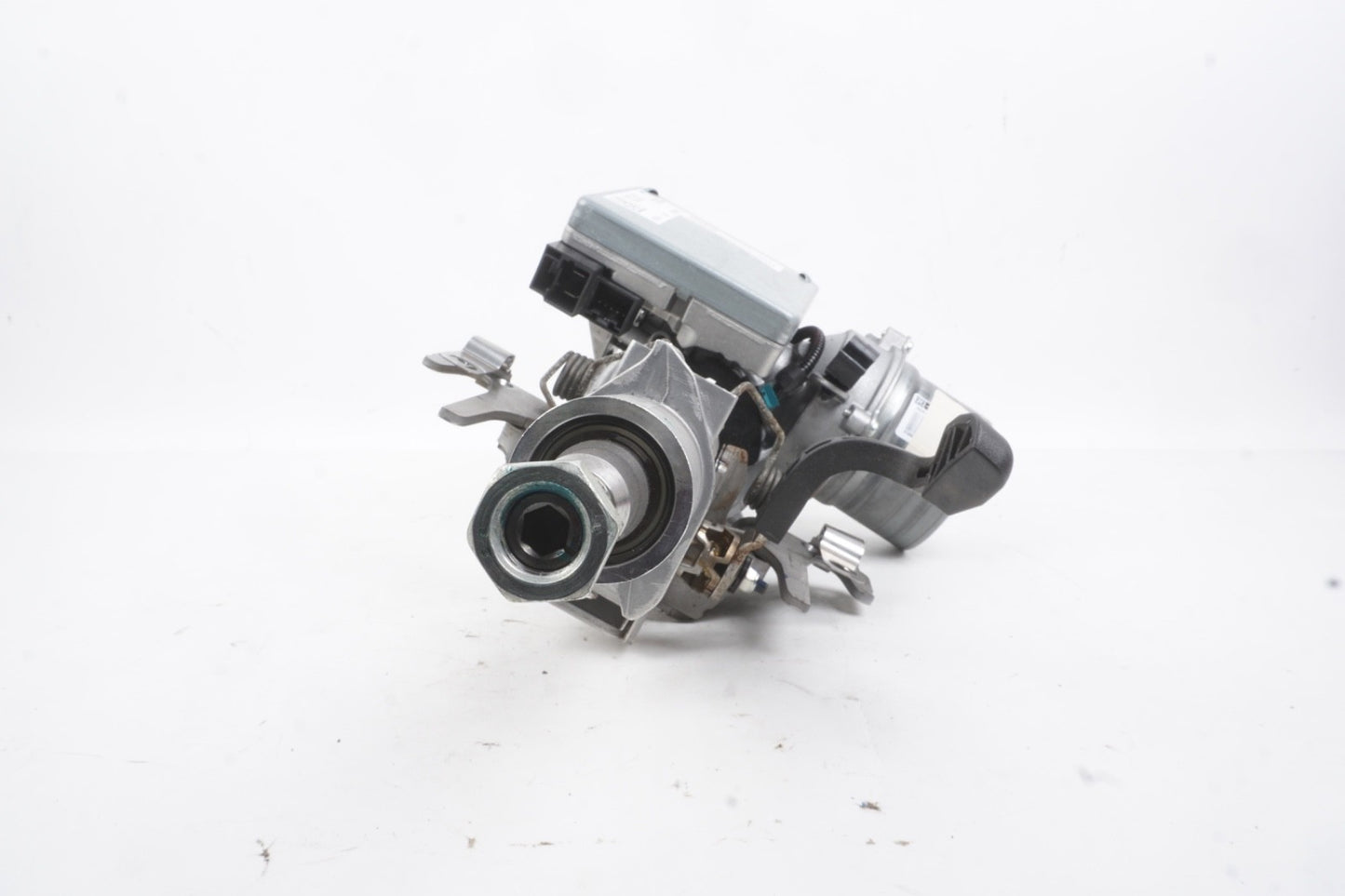 2015 - 2023 Jeep Renegade Manual Adjustment Steering Column W/ Motor OEM