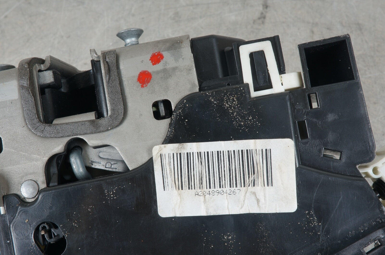 08-14 Mercedes W204 C300 C350 C250 Front Right Door Lock Latch Actuator OEM