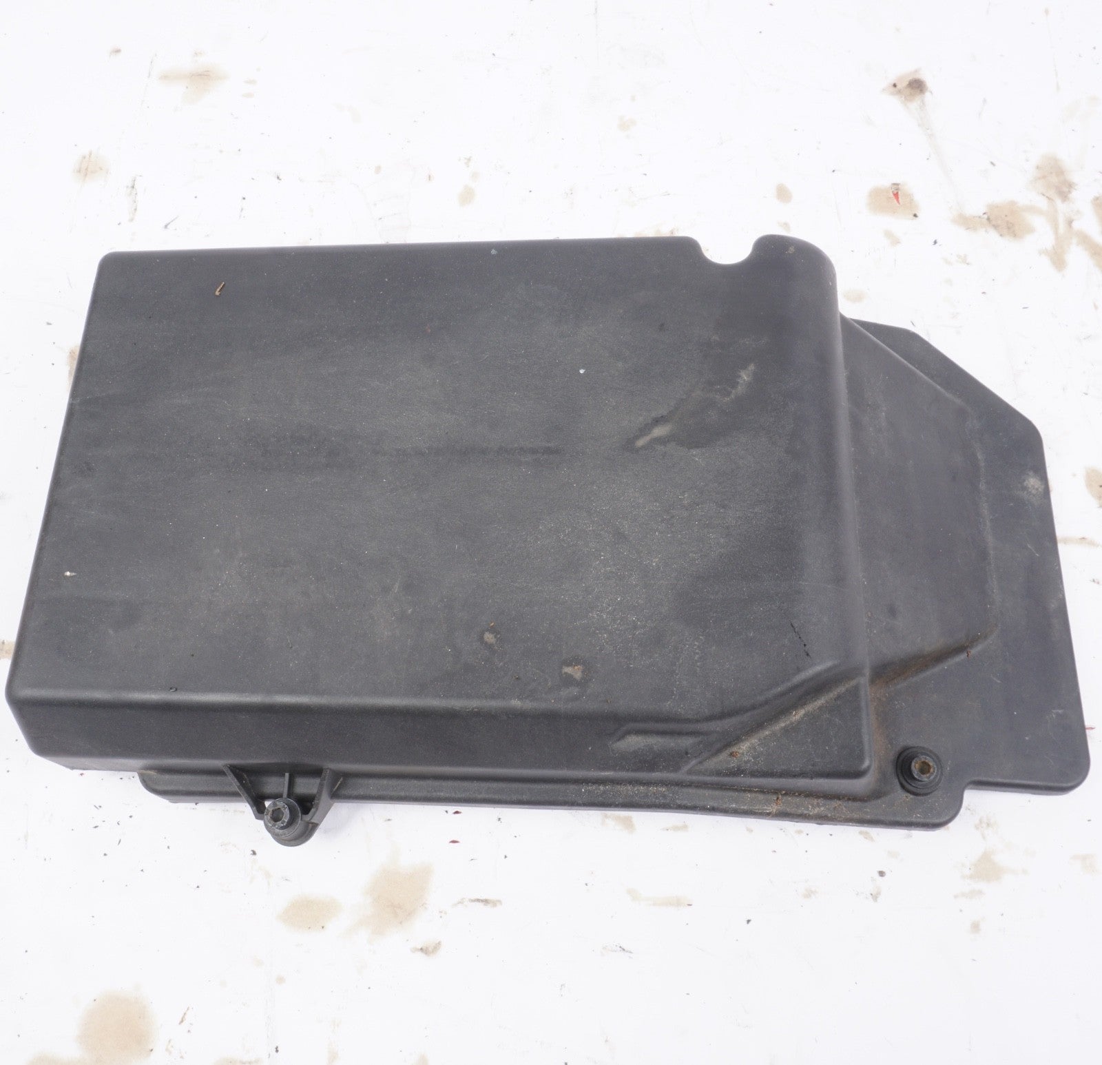 07-11 Mercedes W221 S65 AMG CL550 Under Hood Fuse And Relay Cover 2215401182 OEM