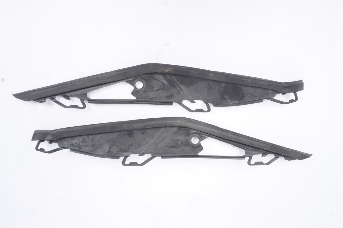 10-16 Mercedes W207 E350 Coupe Front Left Right Side Under Headlight Trim OEM