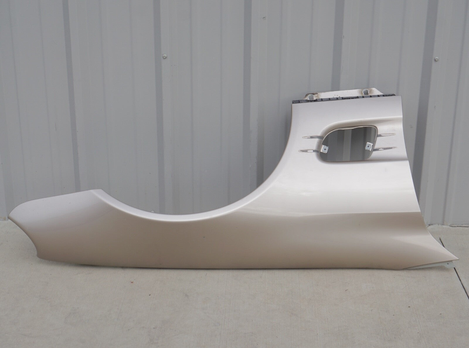 03-08 Mercedes R230 SL500 SL550 SL55 Fender Front Right Passenger Side OEM 62k