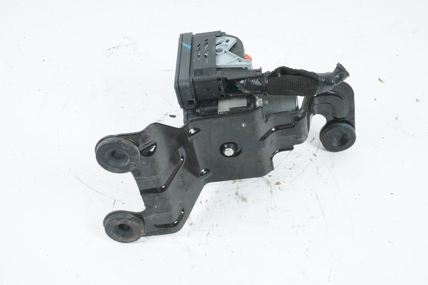 2017 - 2020 CHRYSLER PACIFICA ABS ANTI LOCK BRAKE PUMP 68433479AB OEM