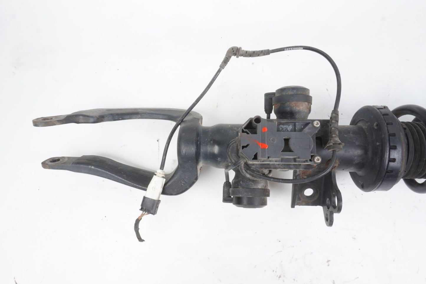 2012 – 2018 BMW 650i xDrive Front Right Driver Adaptive Shock Strut OEM