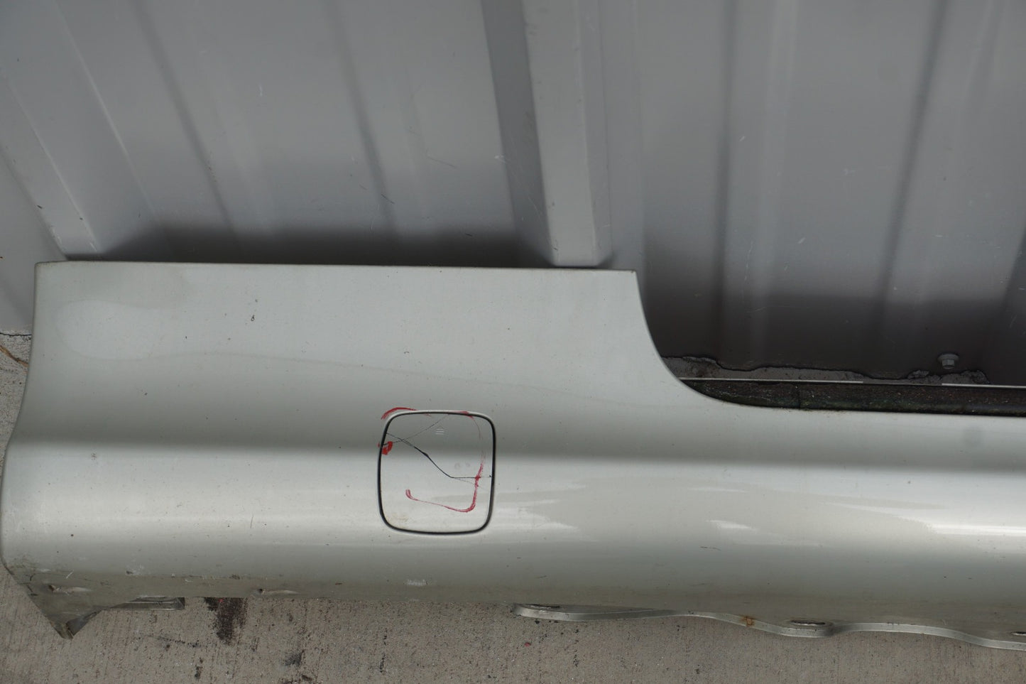 2003 - 2008 Mercedes Sl500 Rear Left Side Rocker Panel Skirt Molding OEM
