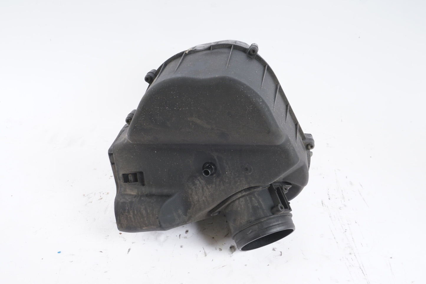 11-14 AUDI A8L A8 3.0L AIR CLEANER FILTER BOX  OEM