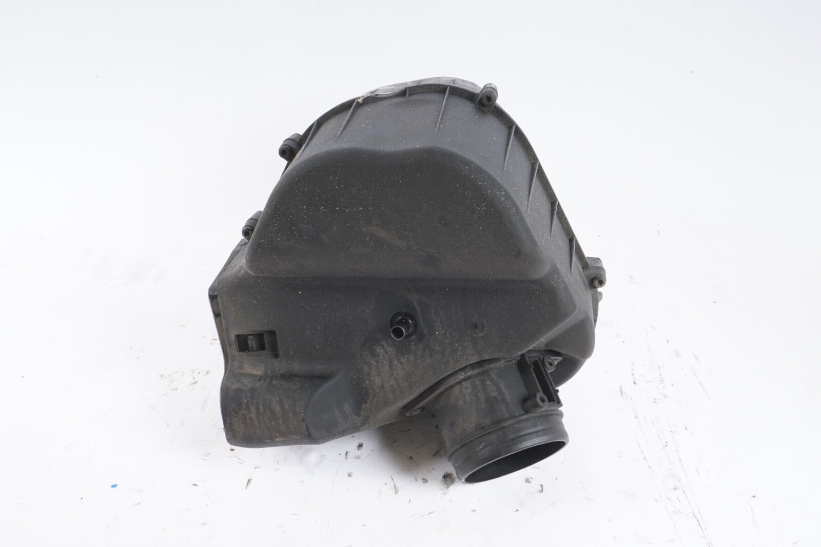 11-14 AUDI A8L A8 3.0L AIR CLEANER FILTER BOX  OEM