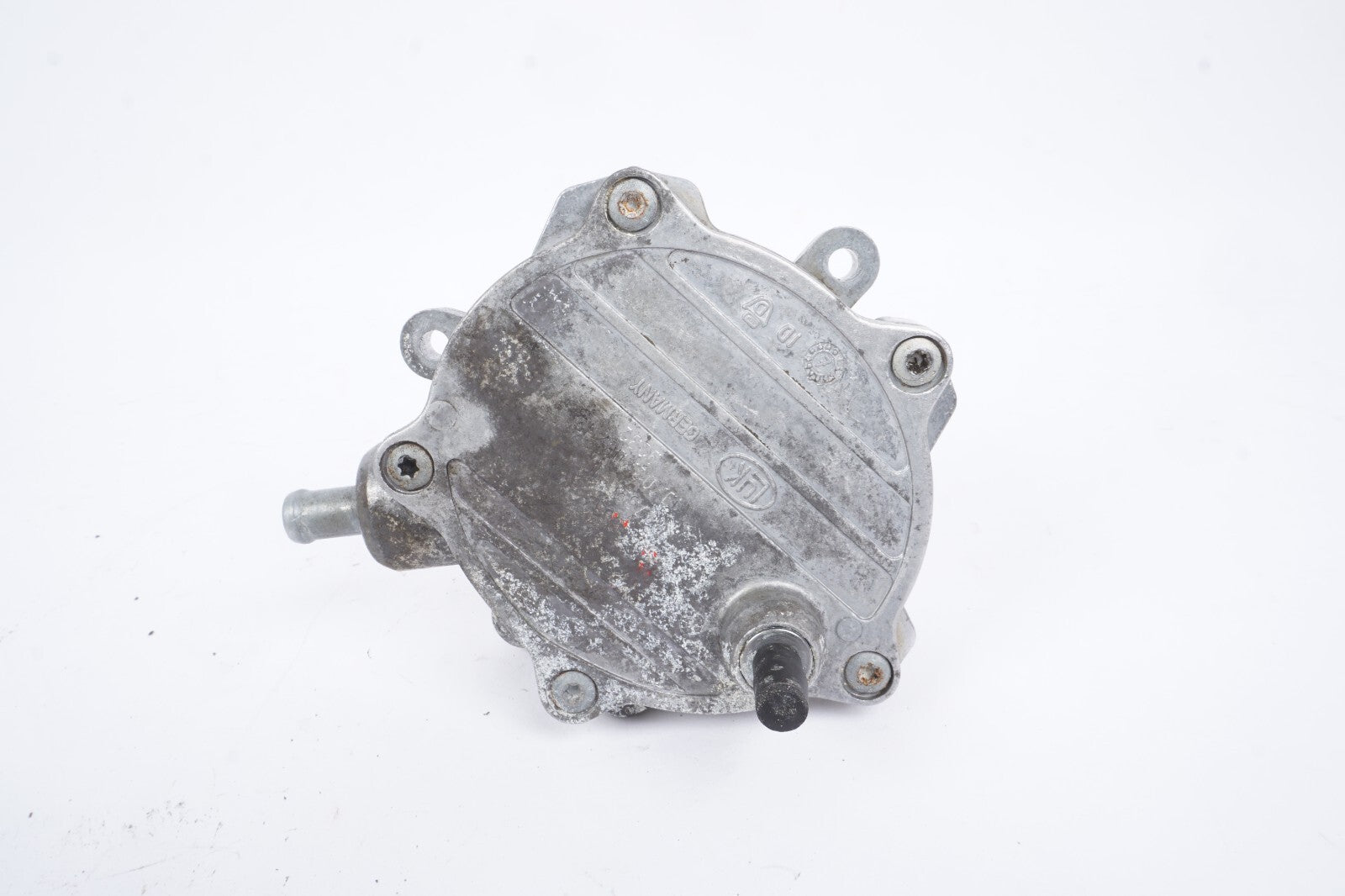 06-10 BMW E64 650i 550i 4.8l Vacuum Pump OEM