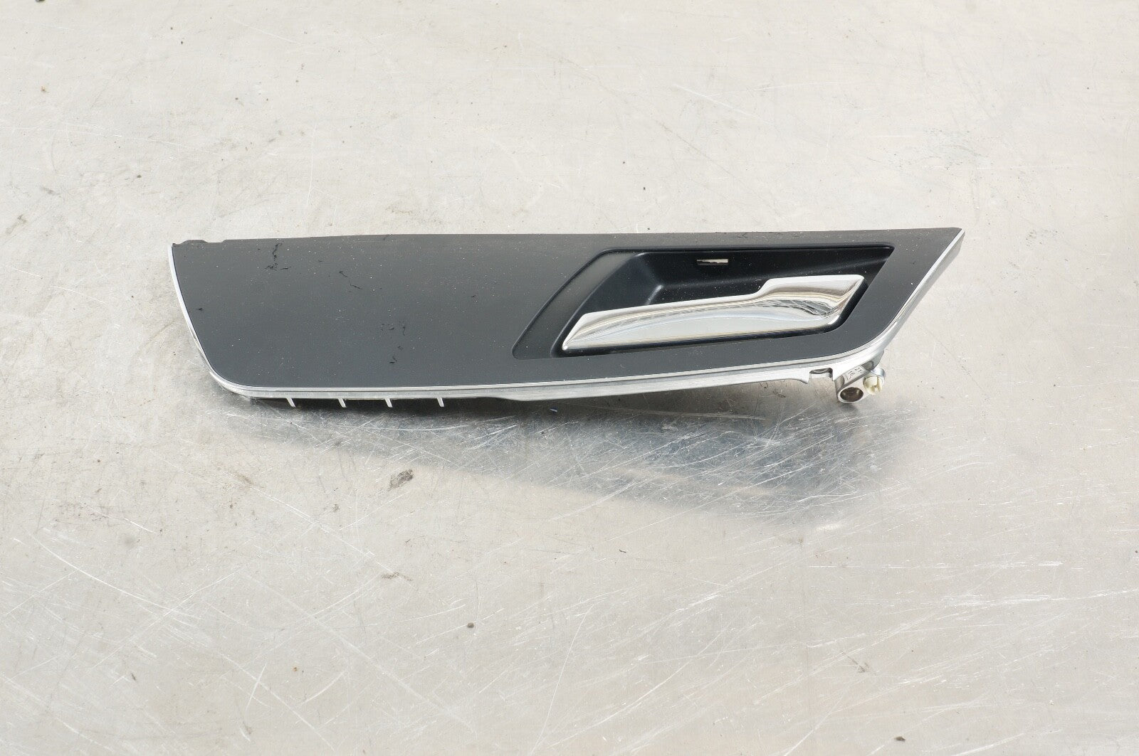 2007-2013 MERCEDES S CLASS W221 S550 REAR RIGHT PASS SIDE INTERIOR DOOR HANDLE