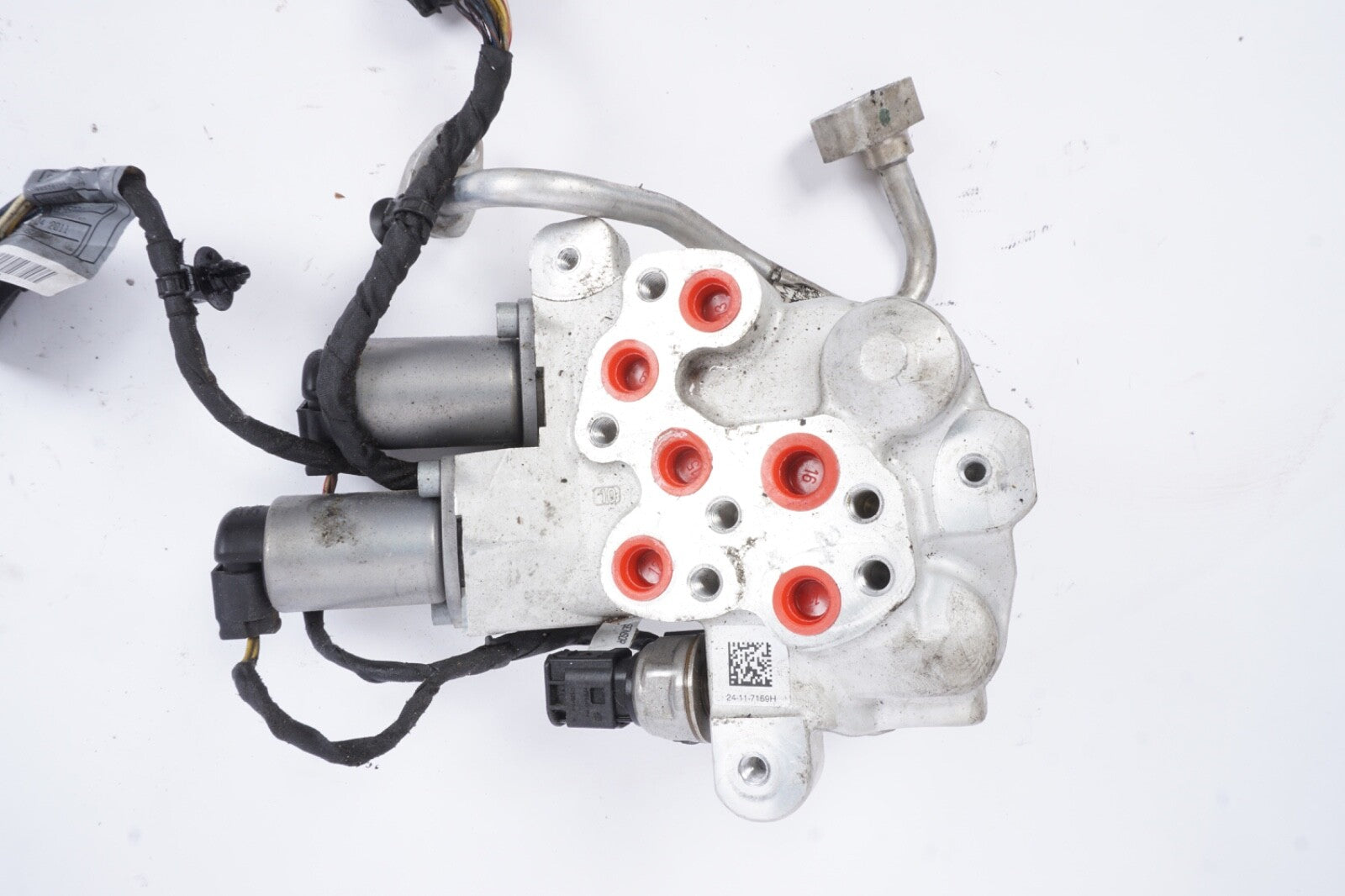 09-15 BMW 750Li F01 F02 Dynamic Drive Hydraulic Control Valve Block Oem