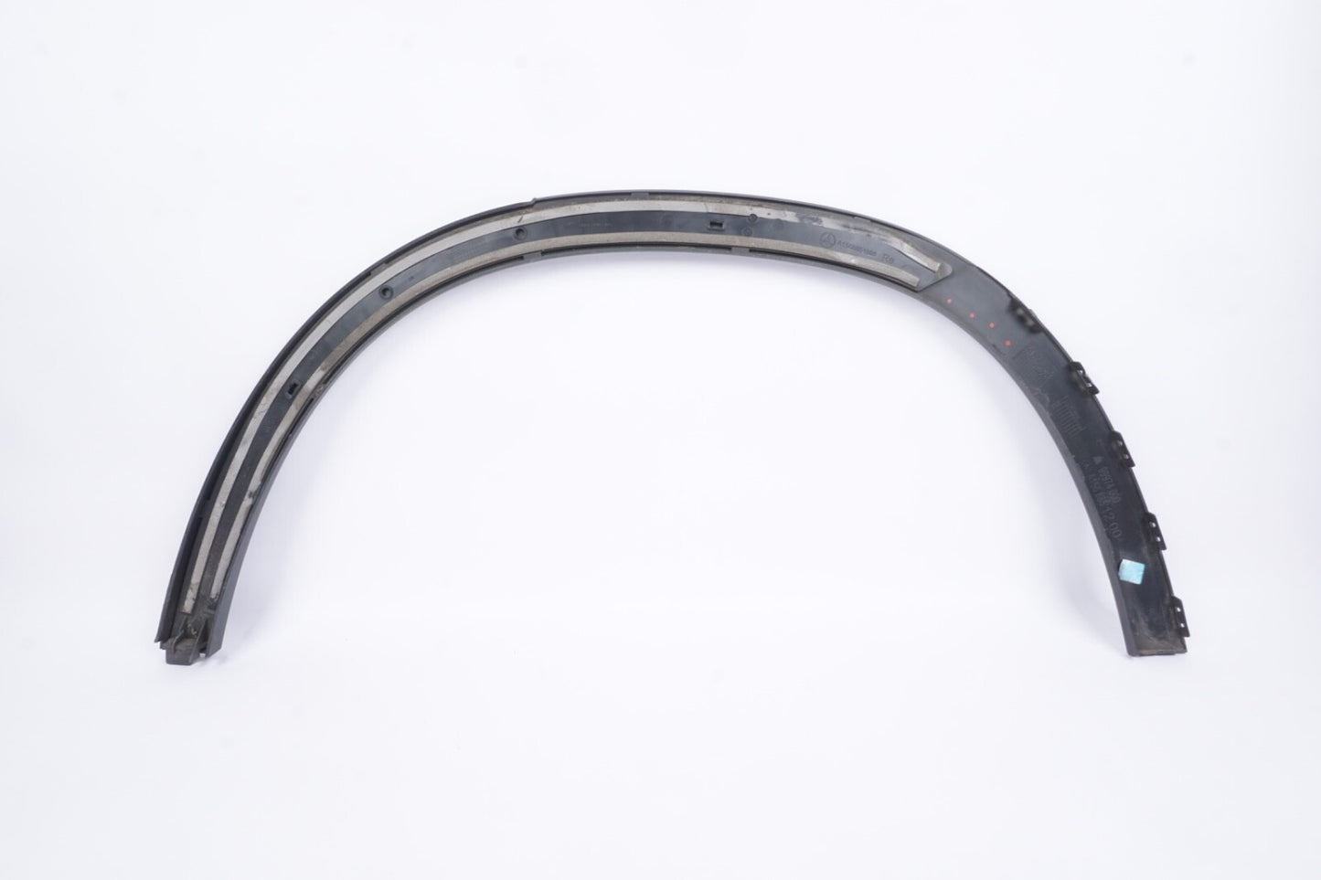 OEM 2015-2020 MERCEDES GLA250  REAR RIGHT WHEEL ARCH TRIM A1568851200